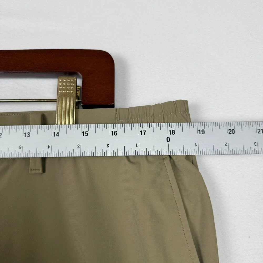 Uniqlo Ultra Light Stretch Pants Mens XL Performance Khaki Tan Slacks Officewear